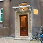A Cozy Apartment In The Heart Of The City