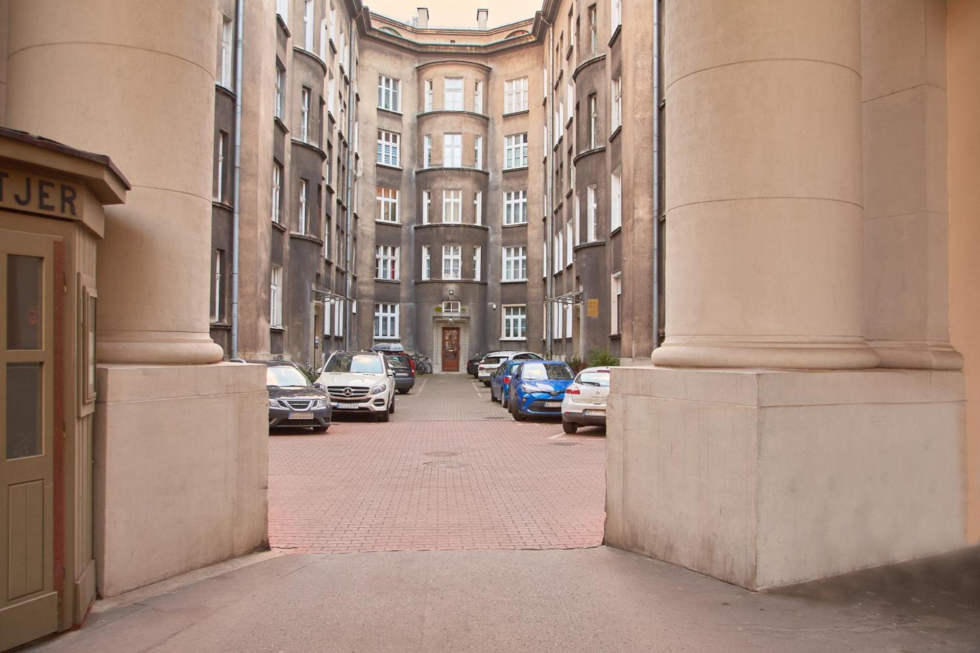 Apartament A Cozy In The Heart Of The *